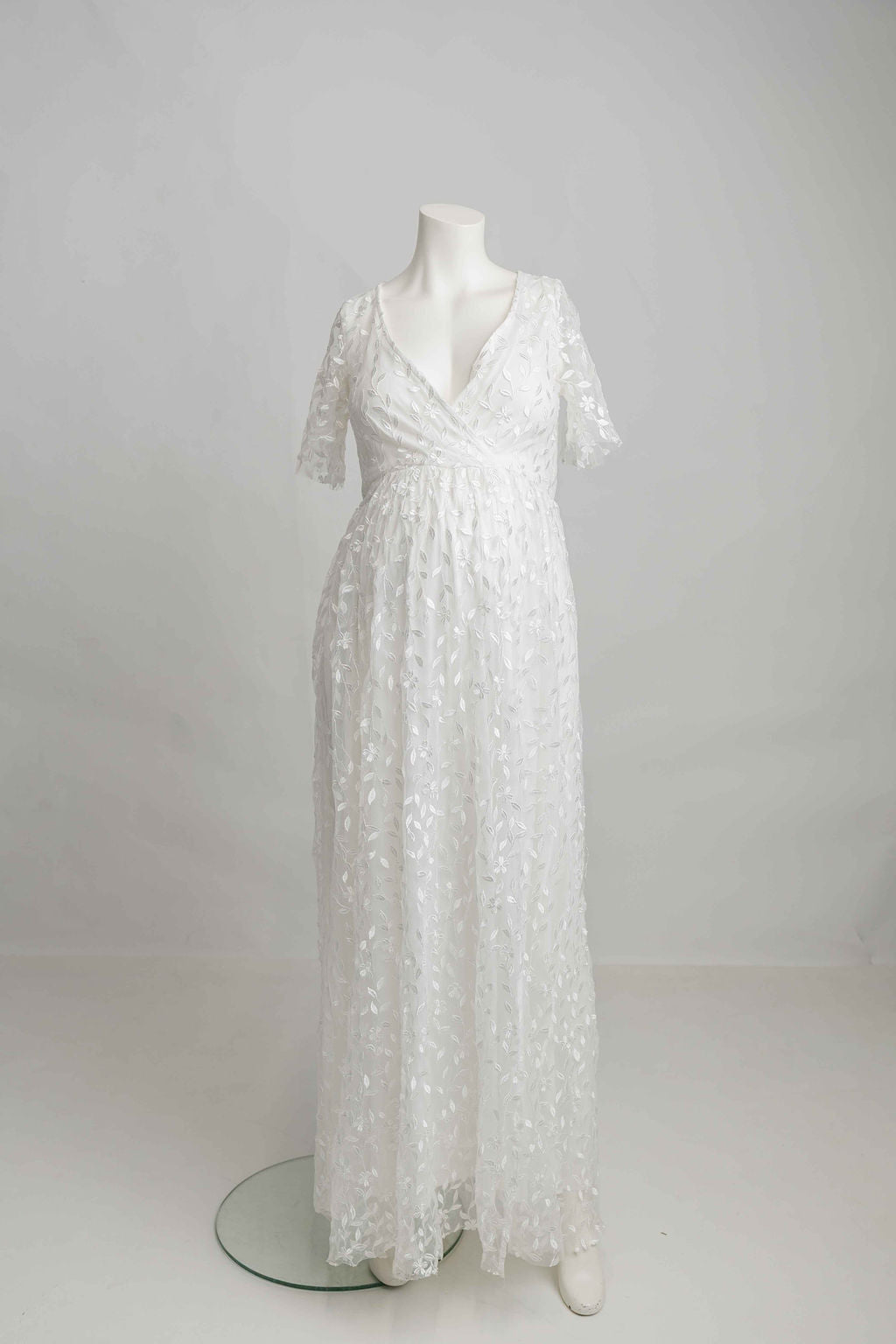 White Embossed Maxi - Large