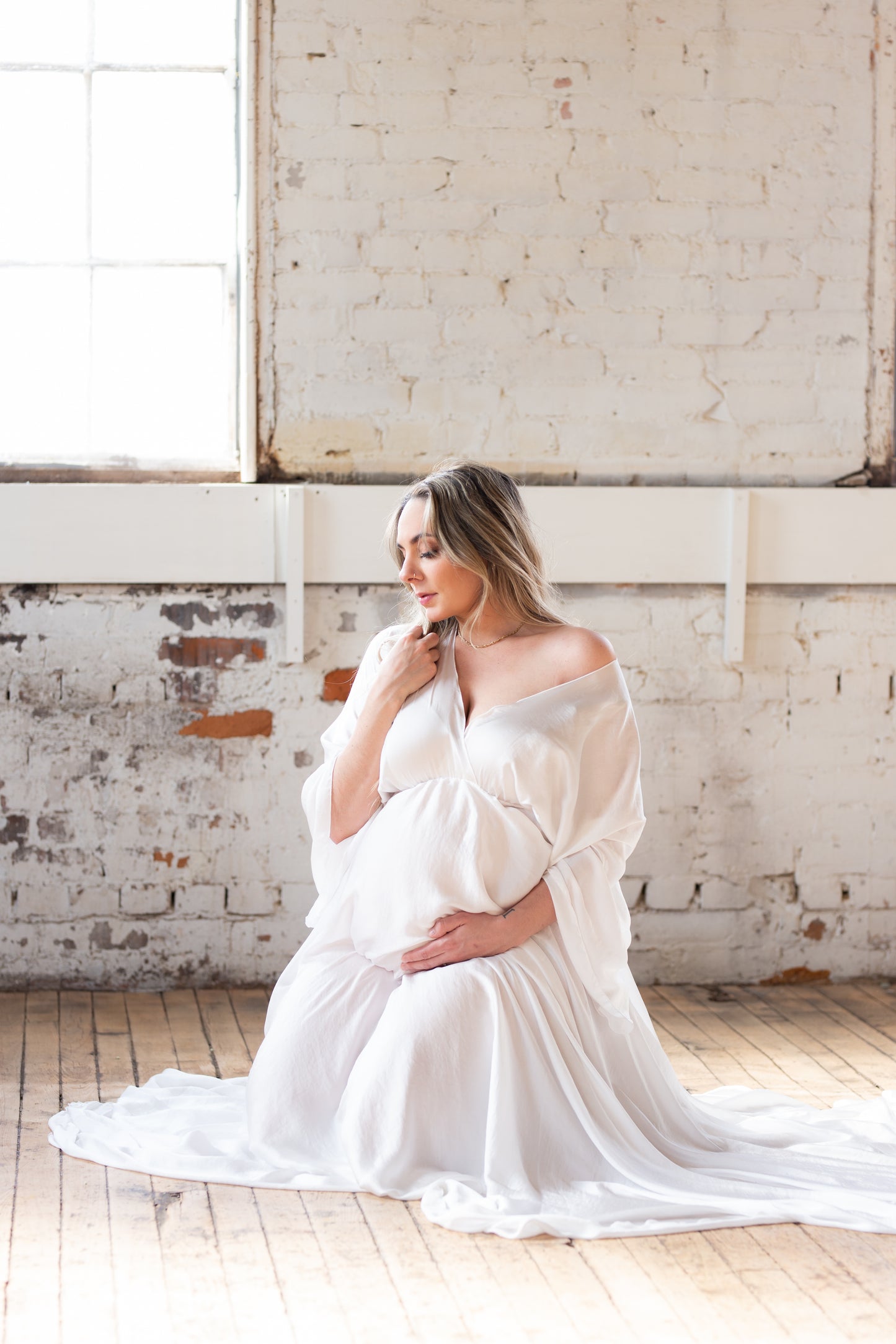 Convalleria Off White Gown