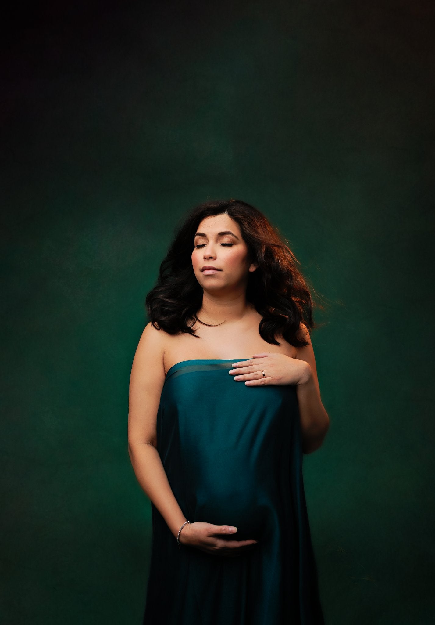 Hunter Green Silky Chiffon Fabric - maternity photoshoot dress