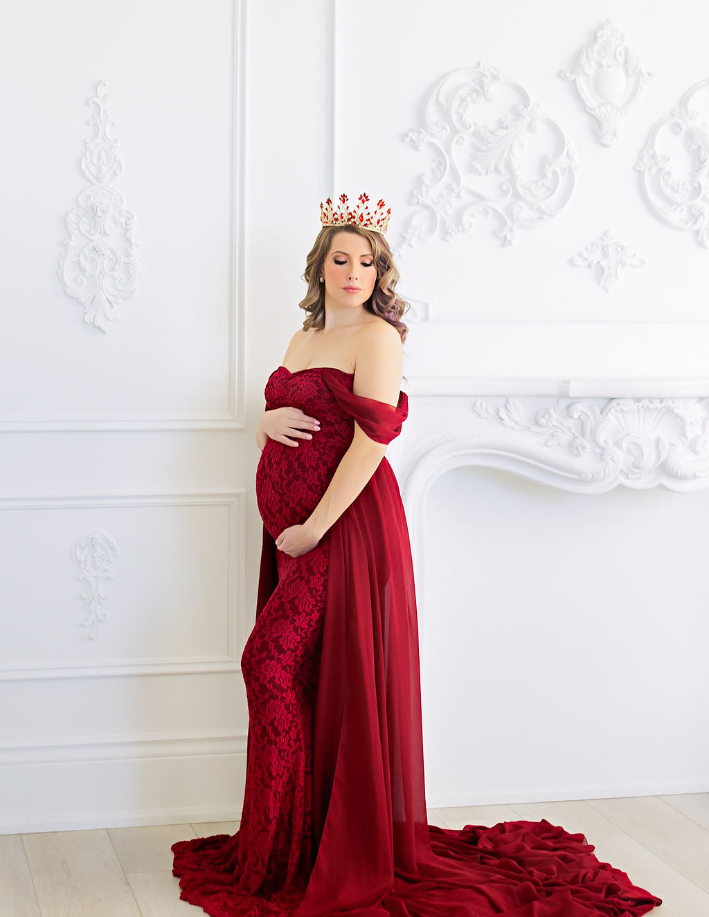 Red Lace Papoula Gown