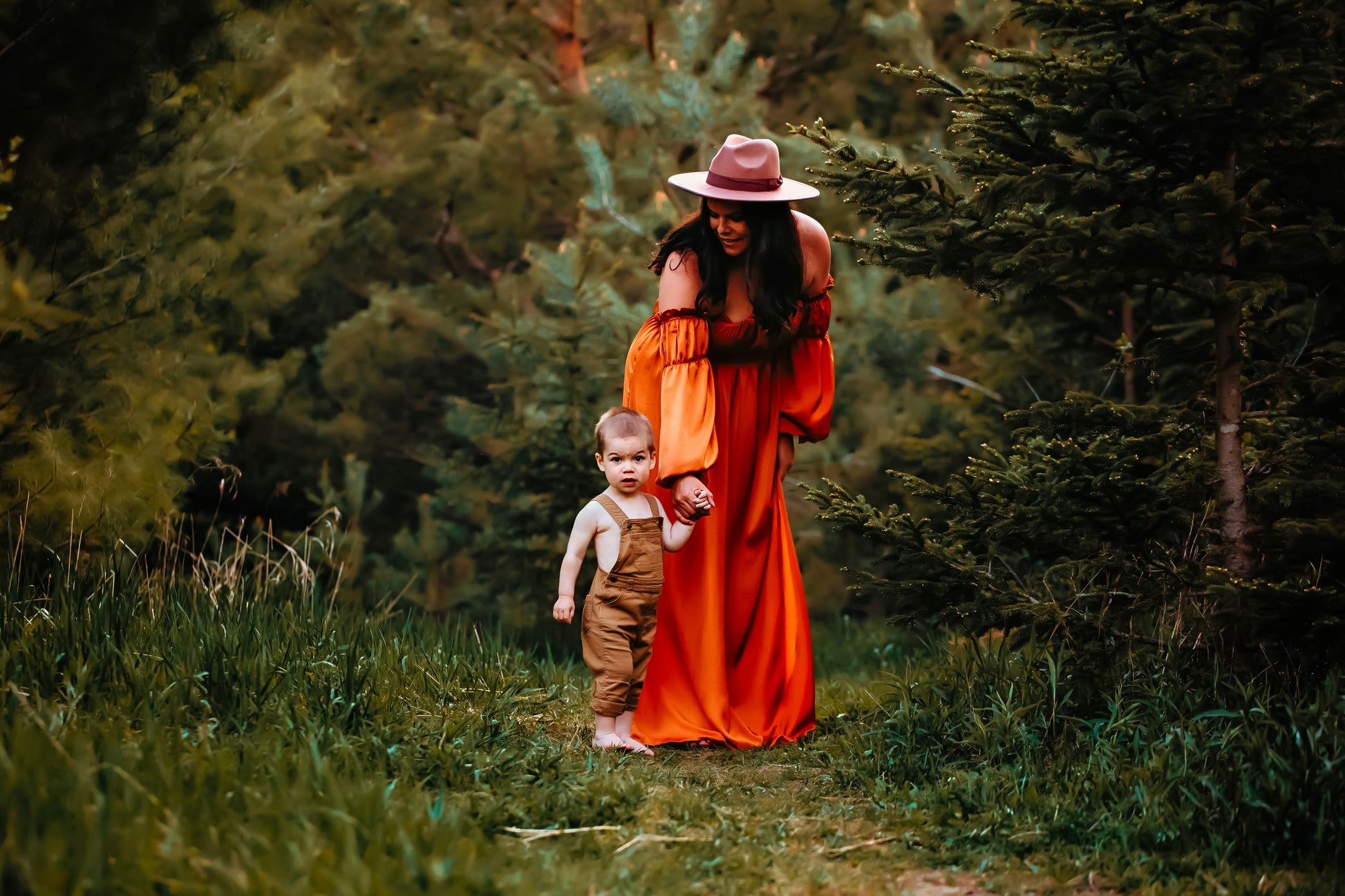 Camel Boho Hat - maternity photoshoot dress
