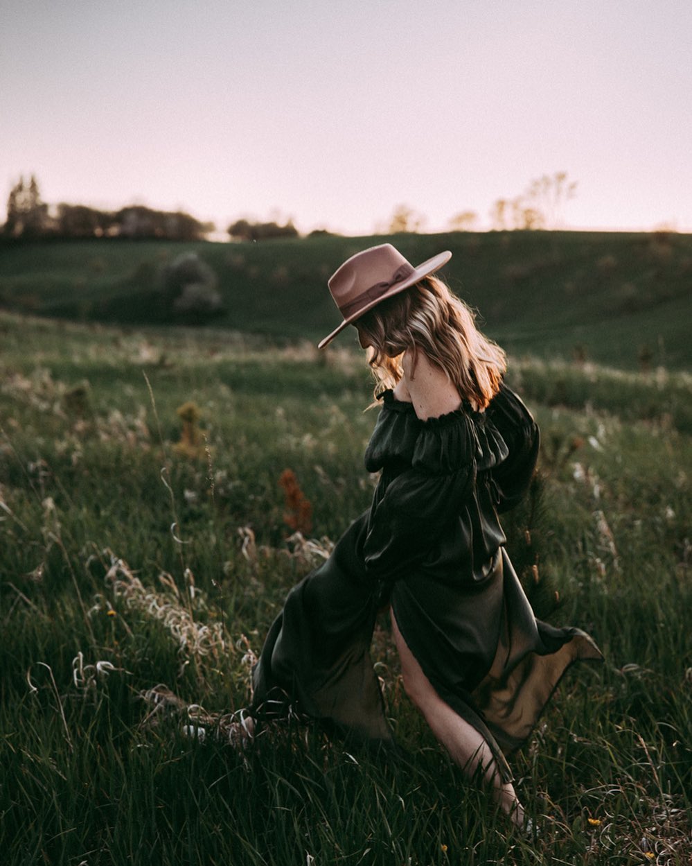 Camel Boho Hat - maternity photoshoot dress