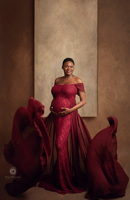 Red Lace Papoula Gown