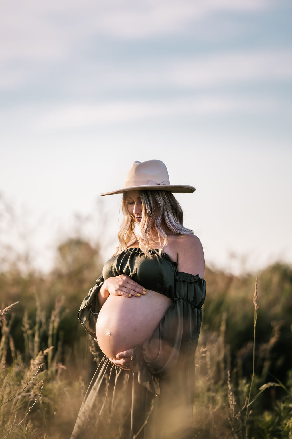 Cream Boho Hat - maternity photoshoot dress