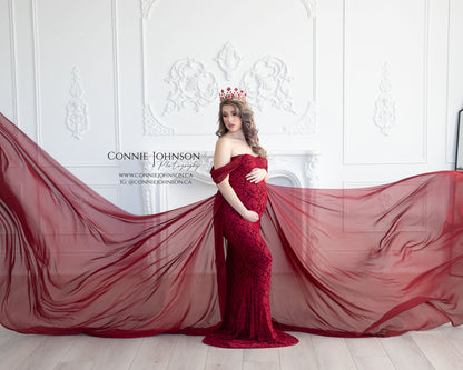 Red Lace Papoula Gown