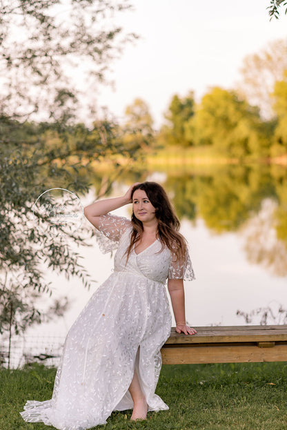 White Embossed Maxi - Large - maternity photoshoot dress
