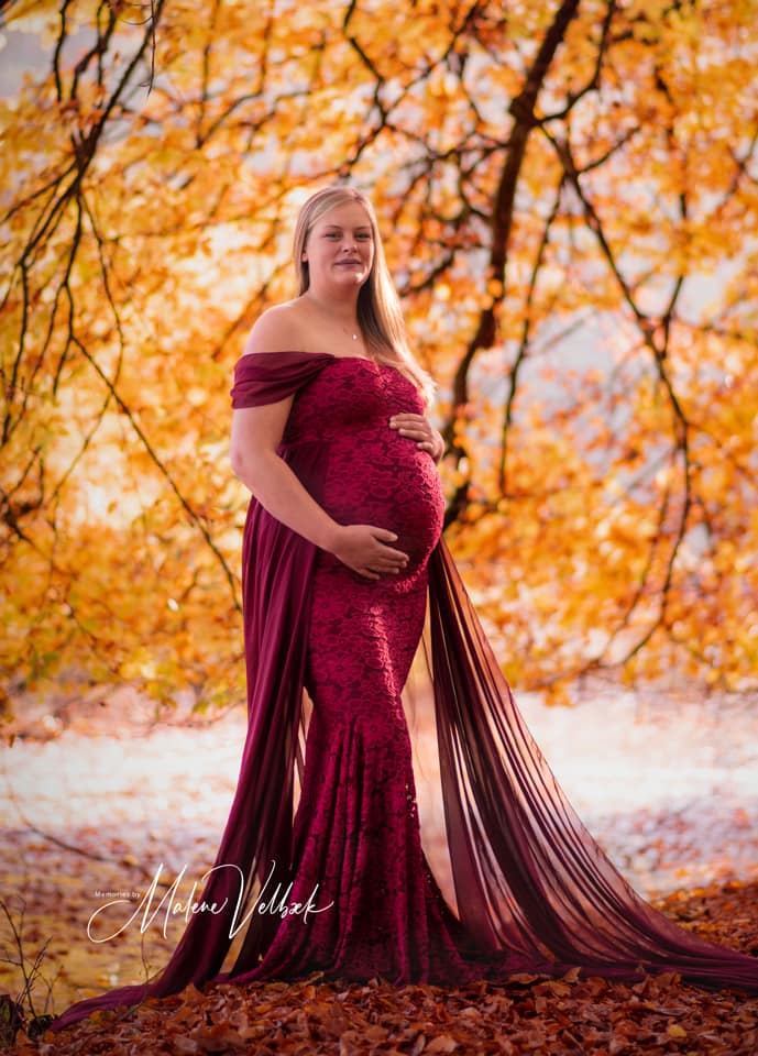 Red Lace Papoula Gown - maternity photoshoot dress