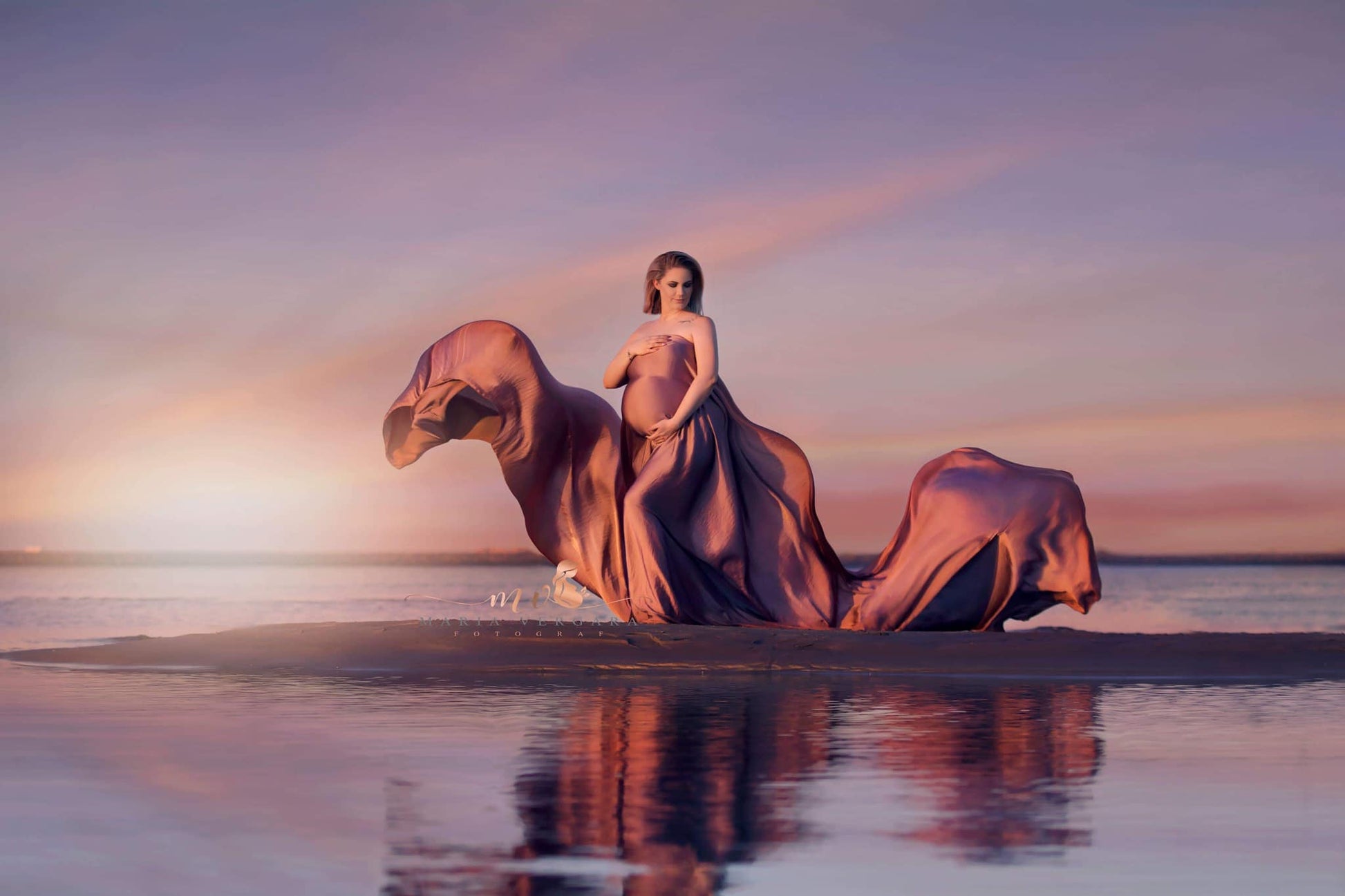 Old Pink Silky Tossing Fabric - maternity photoshoot dress